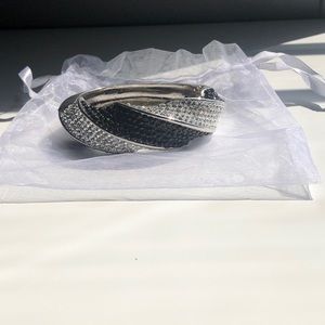 Large bracelet